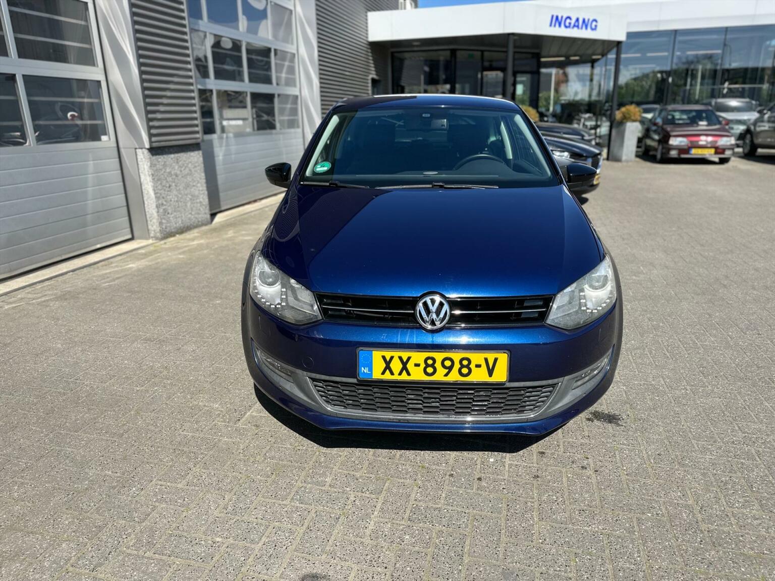Volkswagen-Polo-4