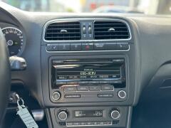 Volkswagen-Polo-11