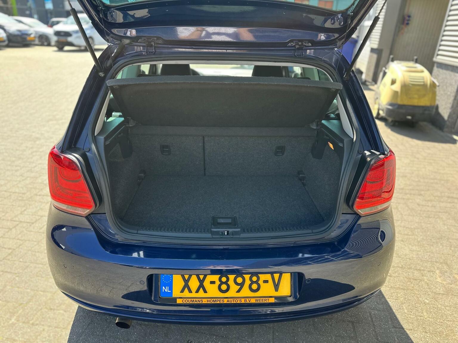 Volkswagen-Polo-15
